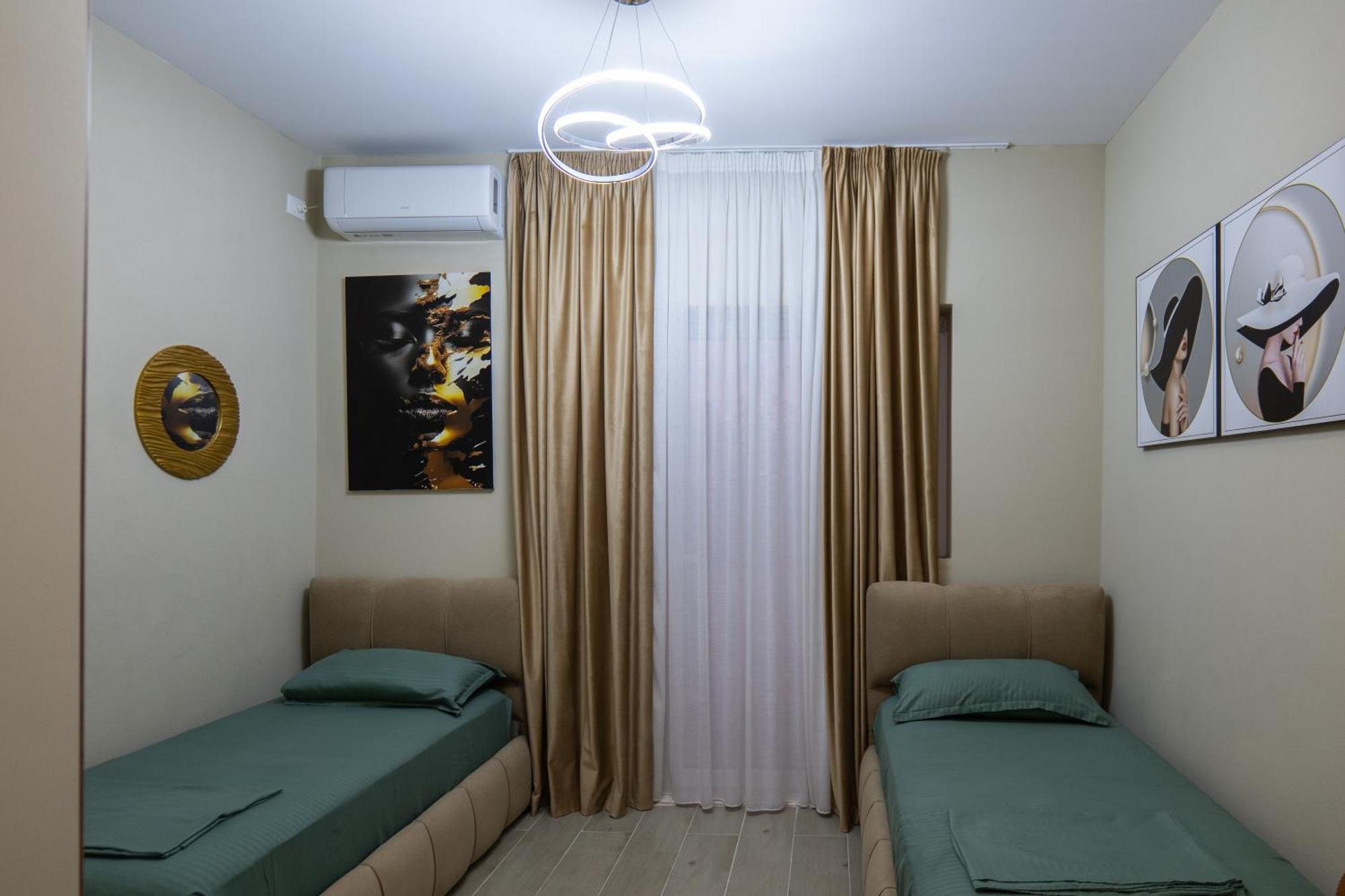 City Center Rooms And Apartments Durrës Kültér fotó