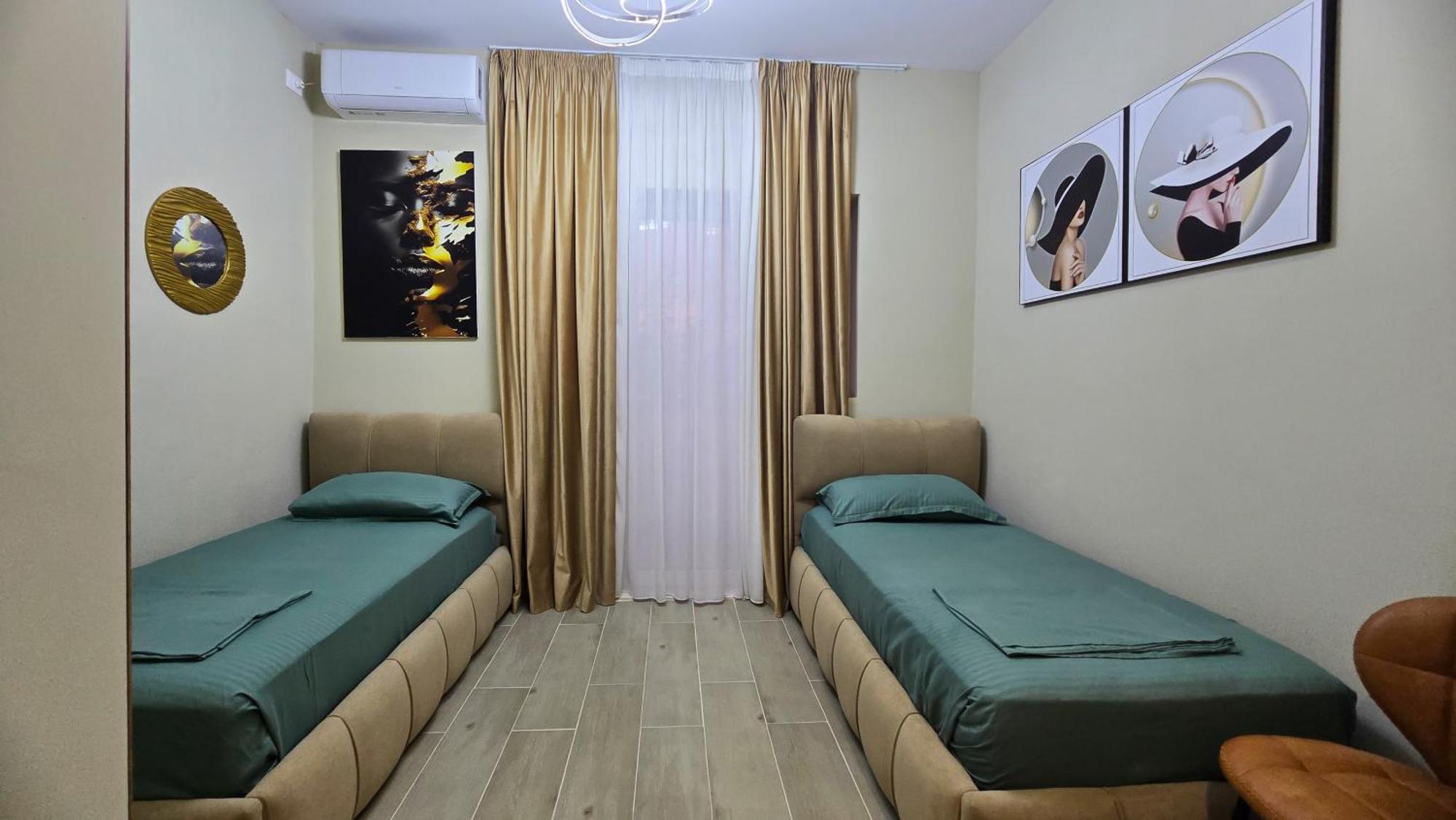 City Center Rooms And Apartments Durrës Kültér fotó