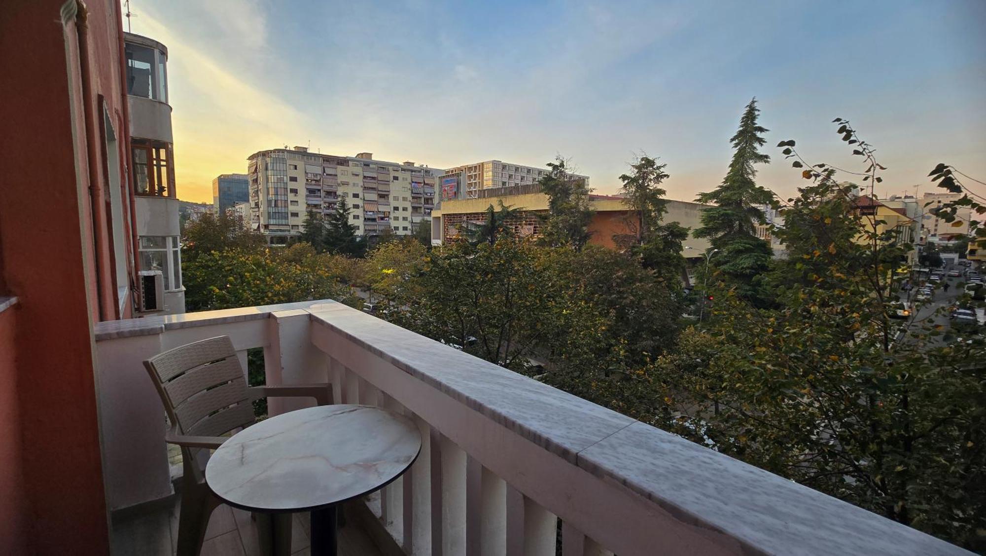 City Center Rooms And Apartments Durrës Kültér fotó